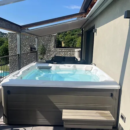 Corte Casara Pool & Nature Апартаменты *