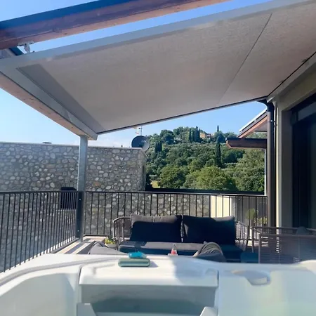 Апартаменты Corte Casara Pool & Nature